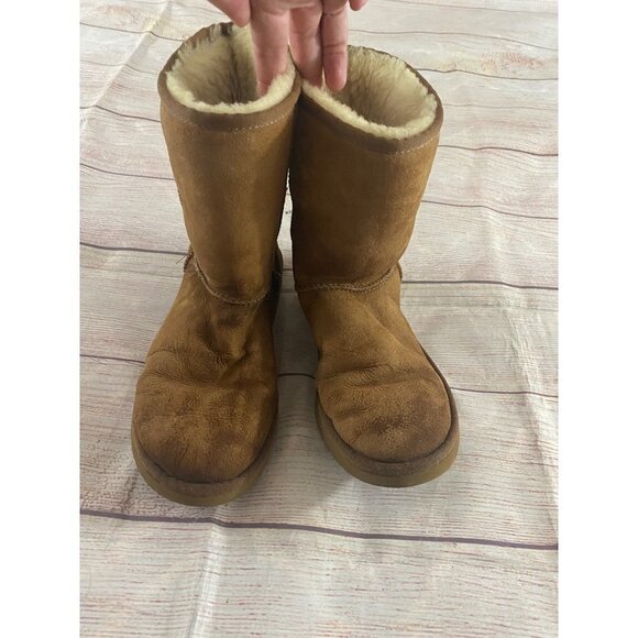 Ugg Australia Classic Chestnut Brown boots - 8 - S/N 1016233 - Picture 2 of 12